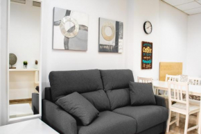 A pleasant studio with parking near Puerto Marina.